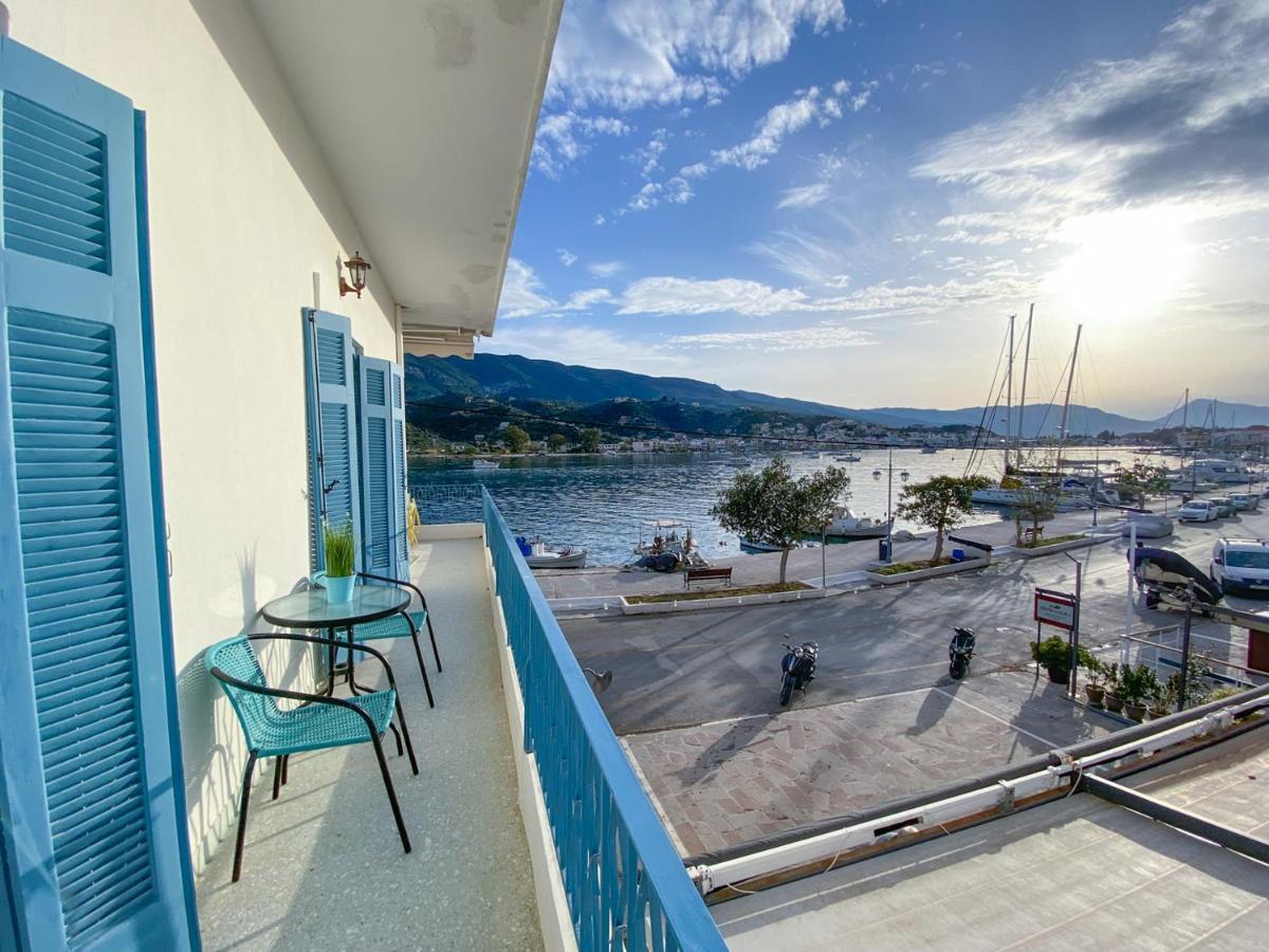 Вілла Beautiful House By The Sea Poros Town Екстер'єр фото